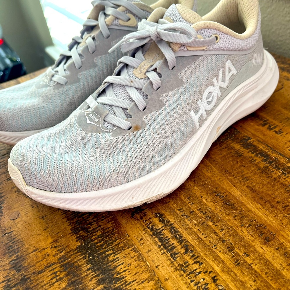 Hoka Women's Light Gray Athletic Shoes - Picture 2 of 6